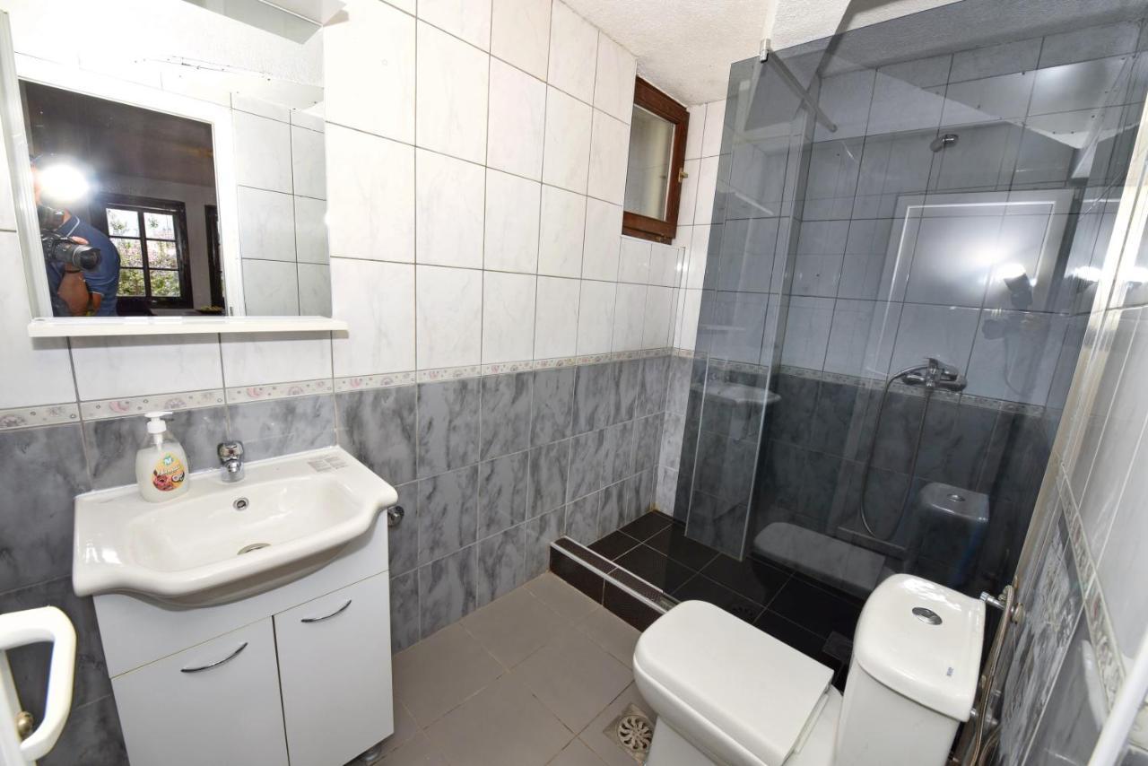 Villa Sapkar Lake View Охрид Экстерьер фото